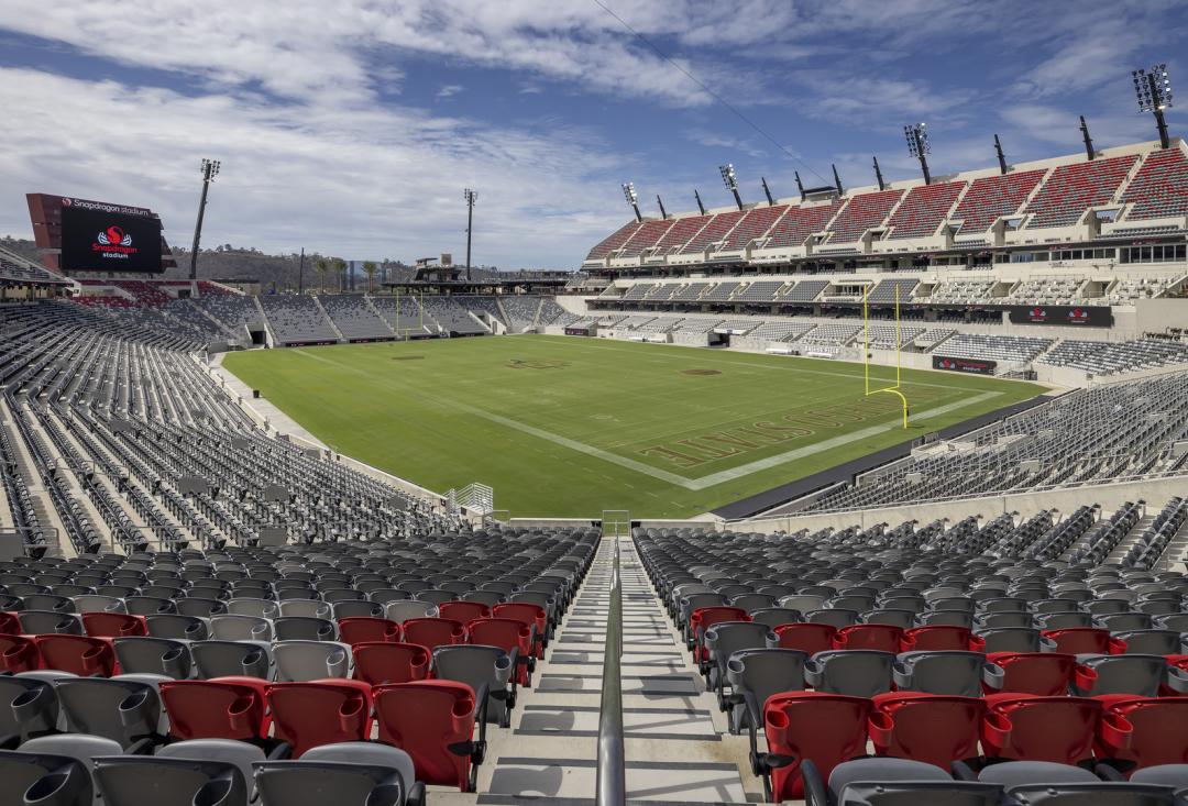 Sanpdragon Stadium
